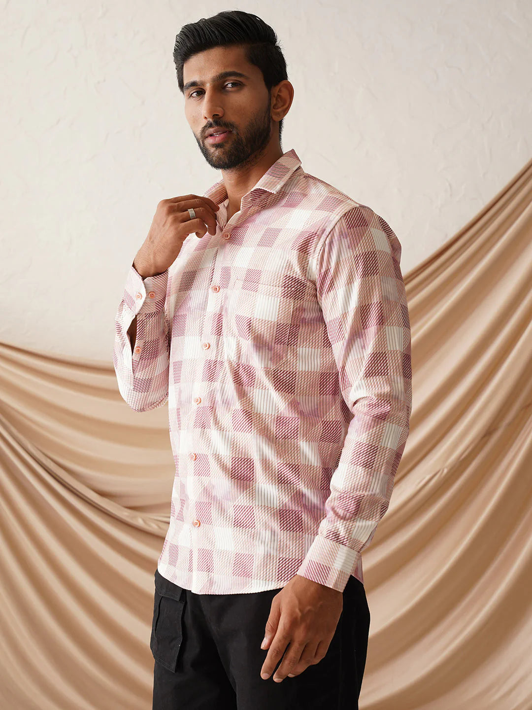 Checked Spread Collar Cotton Casual Shirt - Magenta