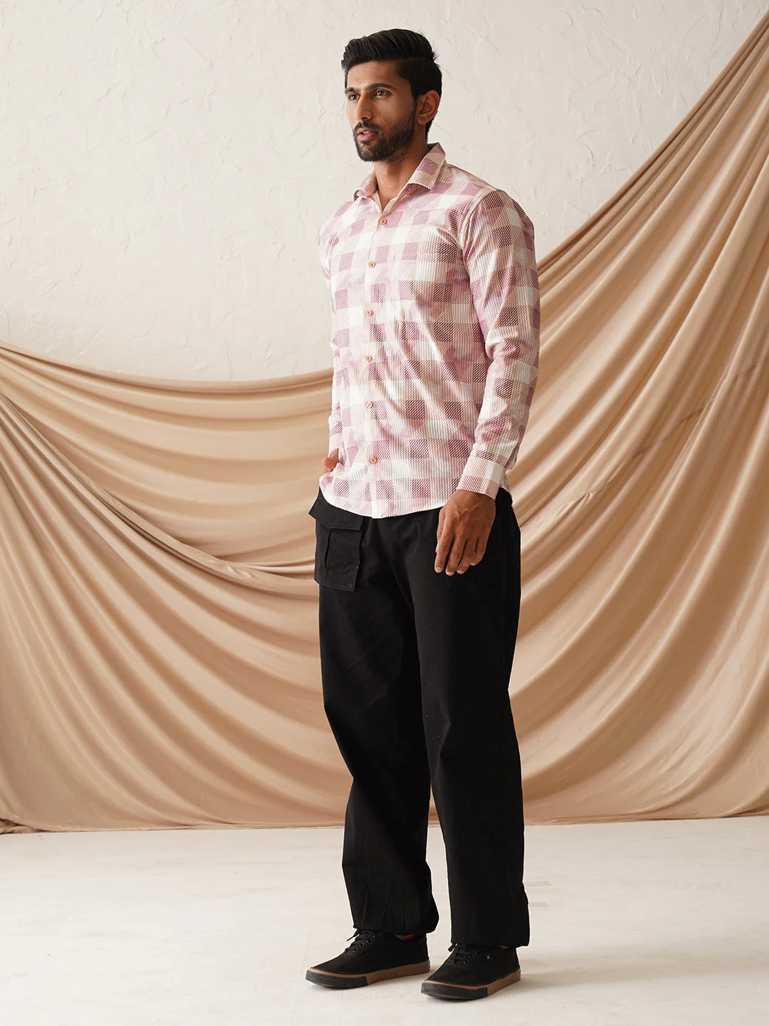 Checked Spread Collar Cotton Casual Shirt - Magenta