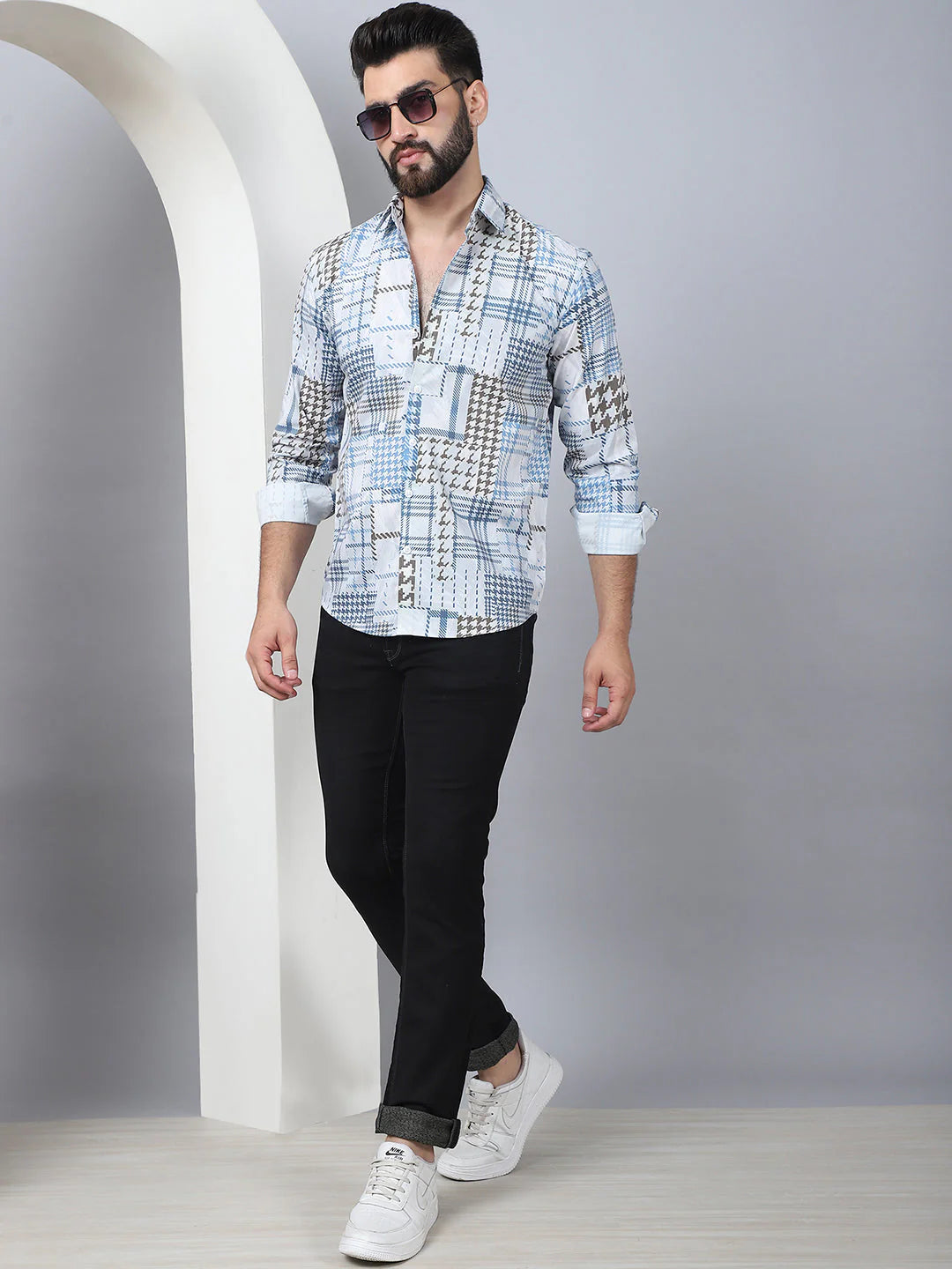 Geometric Printed Cotton Casual Shirt for Men - Blue