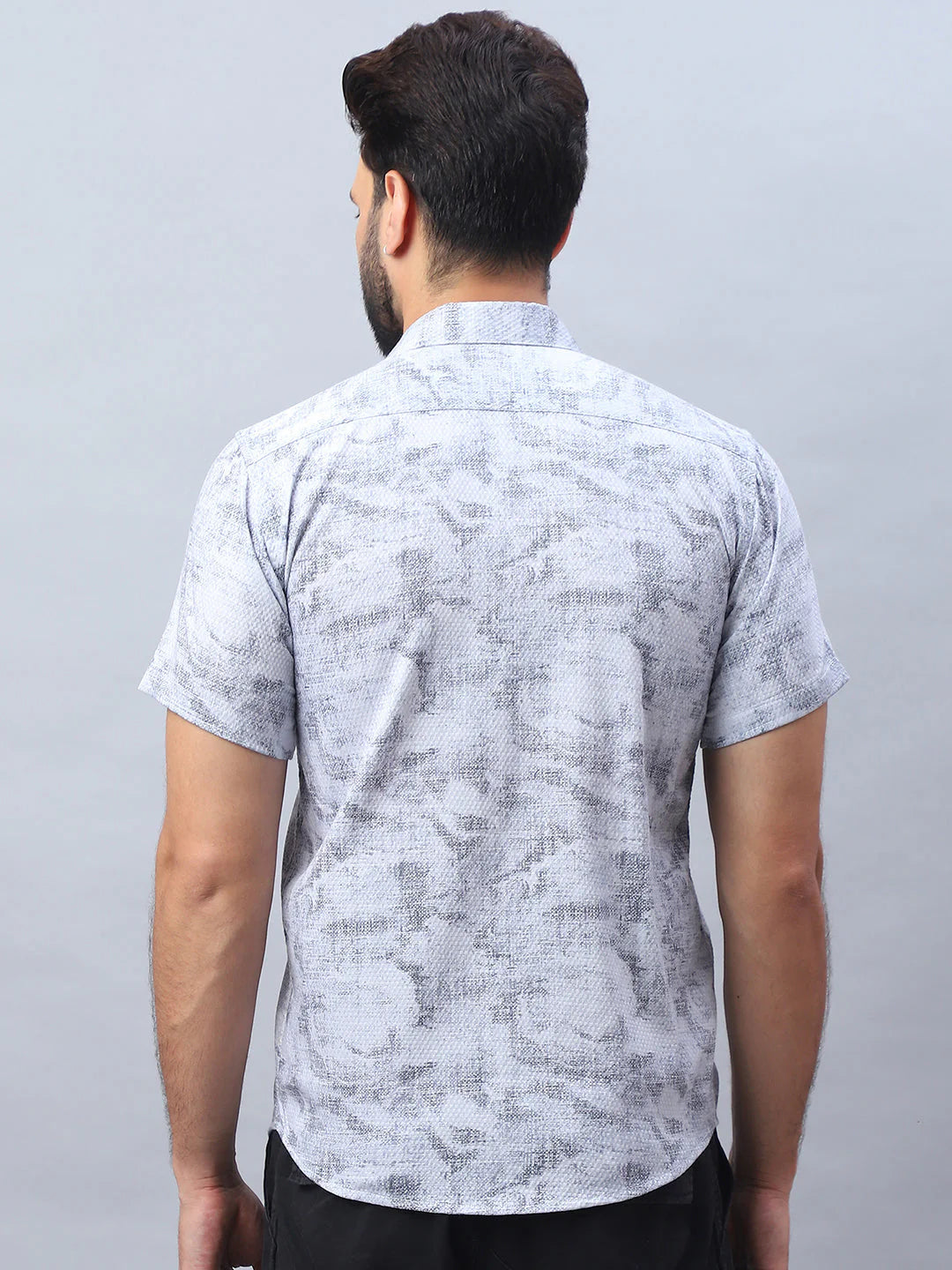 Abstract Printed Casual Shirt for Men - Light Grey